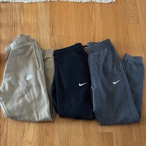 Nike men’s small jogger bundle